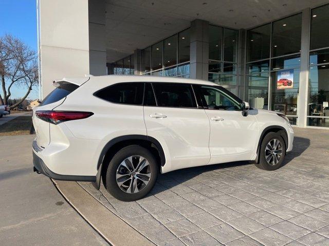 2022 Toyota Highlander Vehicle Photo in Flemington, NJ 08822