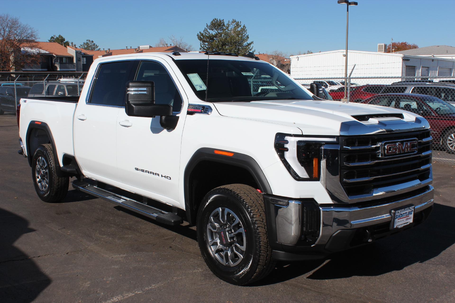 2025 GMC Sierra 2500 HD Vehicle Photo in AURORA, CO 80012-4011