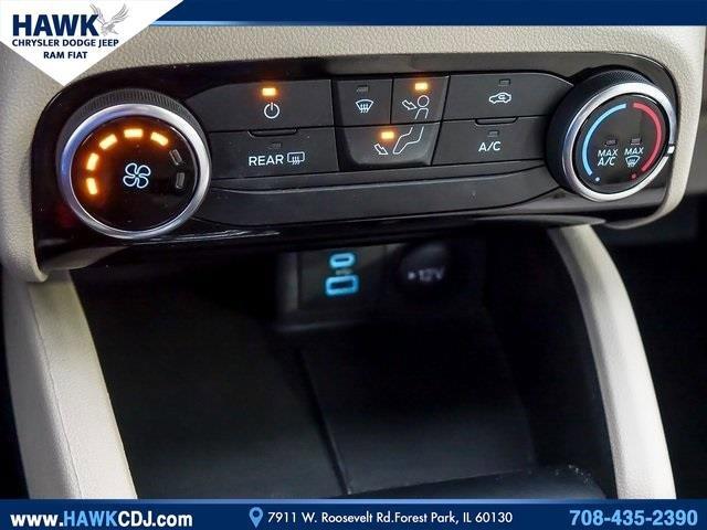 2022 Ford Escape Vehicle Photo in Saint Charles, IL 60174