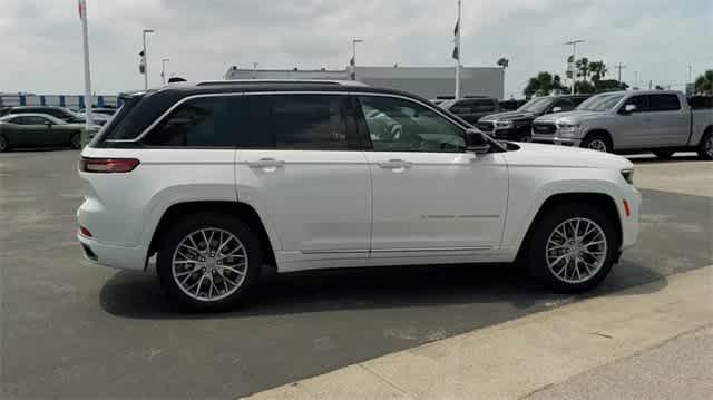 2022 Jeep Grand Cherokee 4xe Vehicle Photo in Corpus Christi, TX 78411