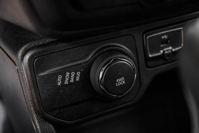 2018 Jeep Renegade Vehicle Photo in AKRON, OH 44303-2330