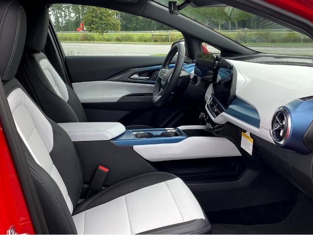 2024 Chevrolet Equinox EV Vehicle Photo in POOLER, GA 31322-3252