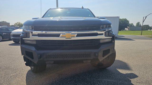 Used 2019 Chevrolet Silverado 1500 LT with VIN 3GCPWCED4KG285553 for sale in Ayden, NC