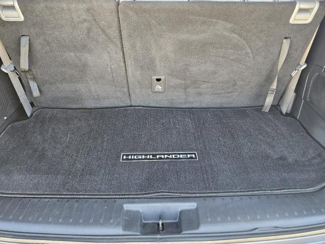 2020 Toyota Highlander Vehicle Photo in Denison, TX 75020