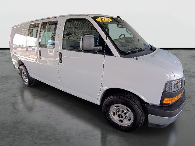 2022 GMC Savana Cargo 2500 Vehicle Photo in WENTZVILLE, MO 63385-1017