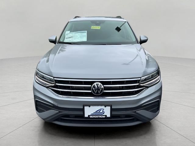 2024 Volkswagen Tiguan Vehicle Photo in Oshkosh, WI 54904