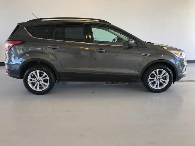 Used 2018 Ford Escape SE with VIN 1FMCU0GD4JUB00196 for sale in Lexington, IL