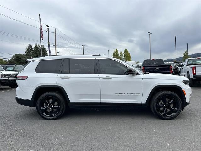 Used 2021 Jeep Grand Cherokee L Limited with VIN 1C4RJKBG5M8139588 for sale in Newberg, OR