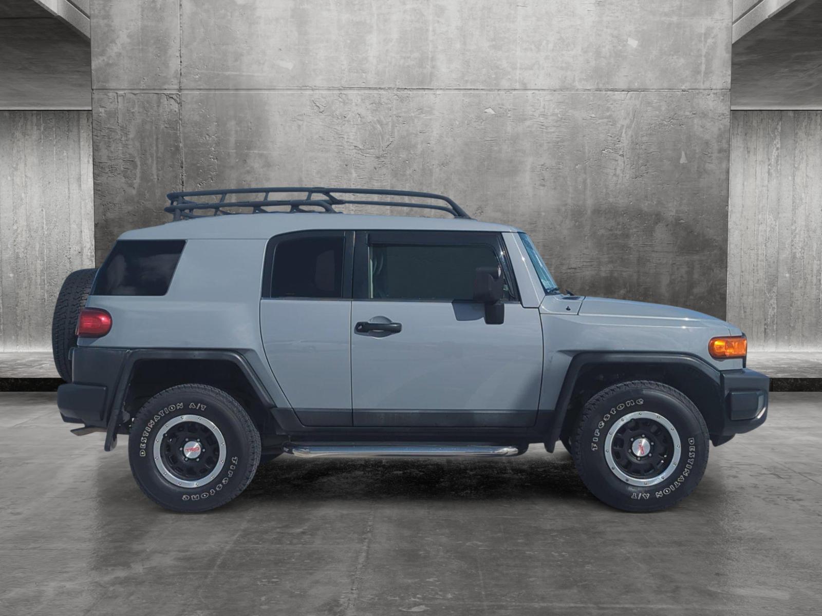 2013 Toyota FJ Cruiser Vehicle Photo in Ft. Myers, FL 33907