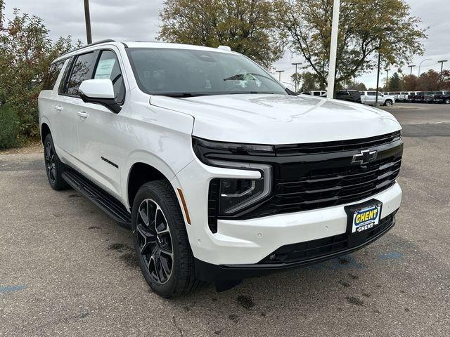 2025 Chevrolet Suburban Vehicle Photo in GREELEY, CO 80634-4125