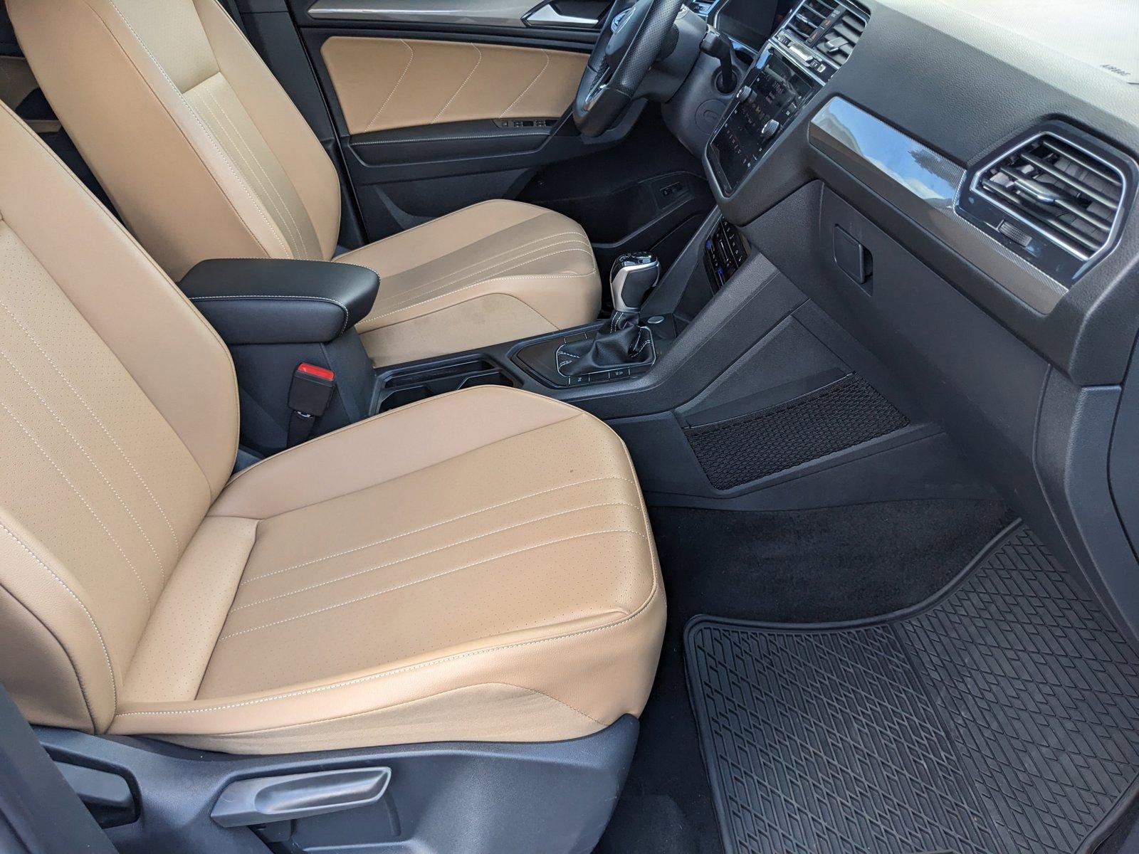 2022 Volkswagen Tiguan Vehicle Photo in GREENACRES, FL 33463-3207