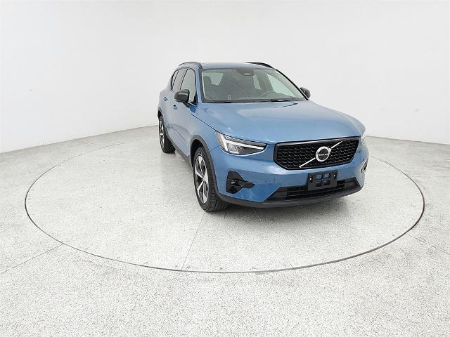 2024 Volvo XC40 Vehicle Photo in Grapevine, TX 76051