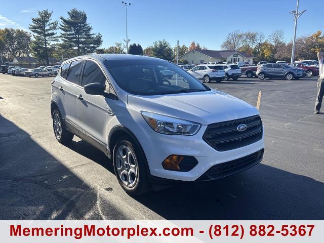 2017 Ford Escape Vehicle Photo in VINCENNES, IN 47591-5519