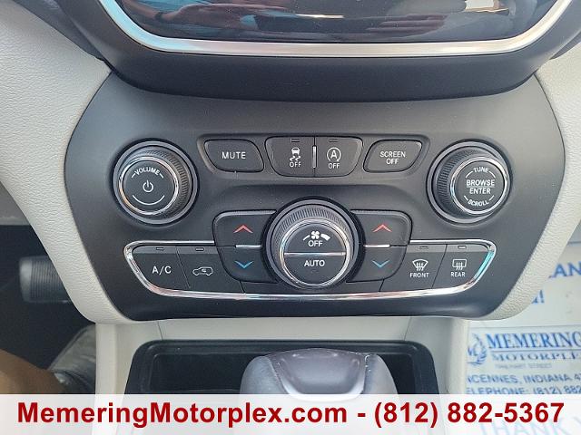 2019 Jeep Cherokee Vehicle Photo in VINCENNES, IN 47591-5519