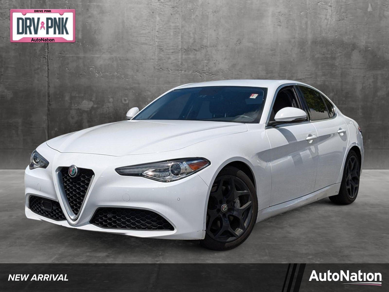 2019 Alfa Romeo Giulia Vehicle Photo in Miami, FL 33015