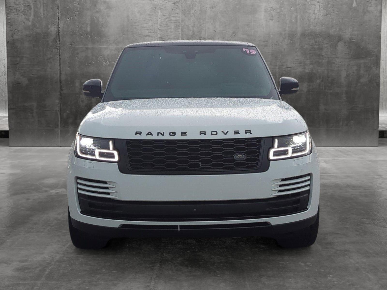 2019 Land Rover Range Rover Vehicle Photo in Margate, FL 33063