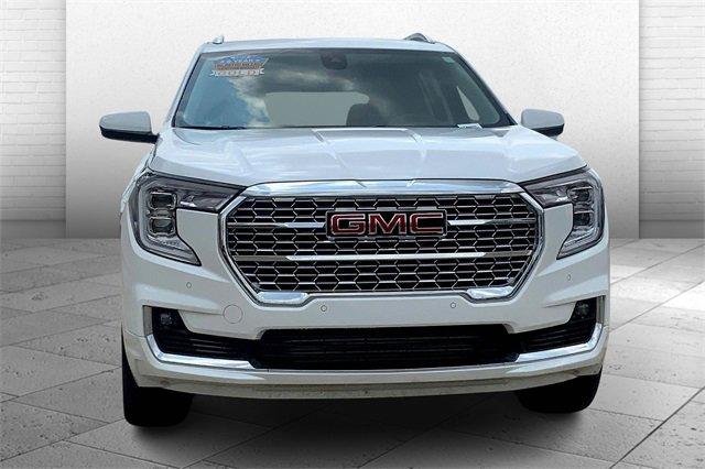 2023 GMC Terrain Vehicle Photo in TOPEKA, KS 66609-0000