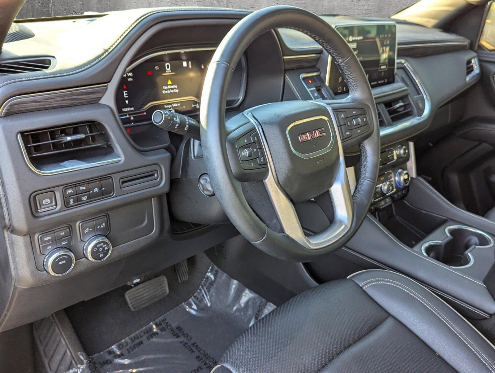 2023 GMC Yukon Vehicle Photo in Pembroke Pines , FL 33027