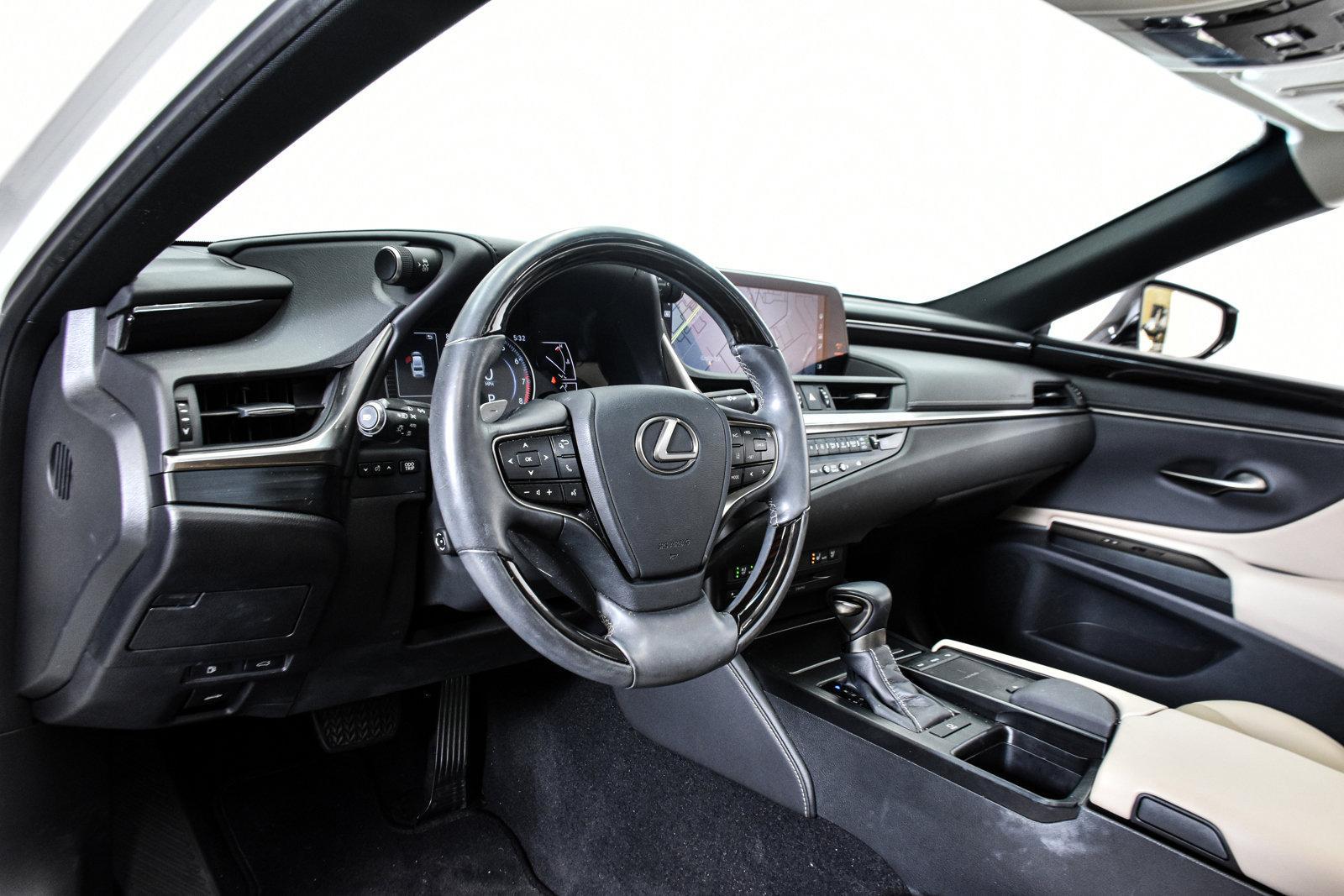 2020 Lexus ES 350 Vehicle Photo in DALLAS, TX 75235