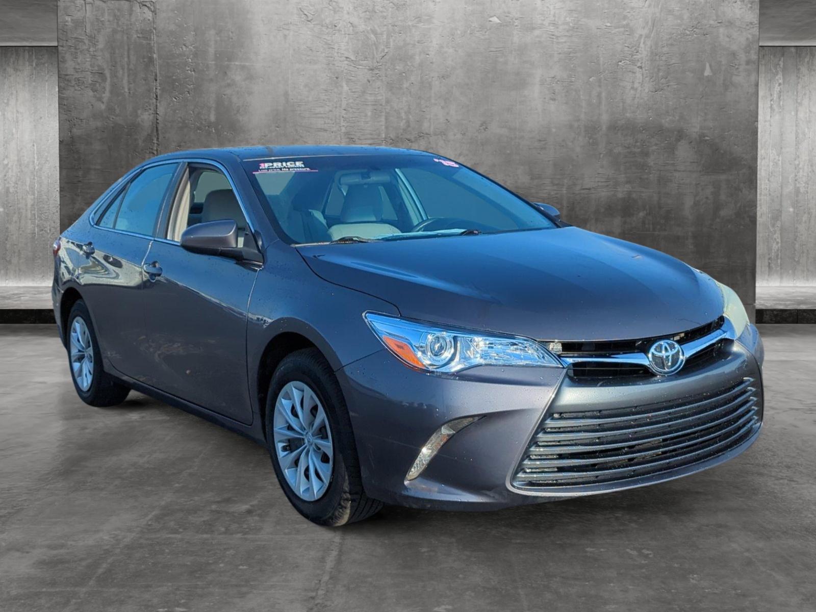 2015 Toyota Camry Vehicle Photo in Memphis, TN 38128