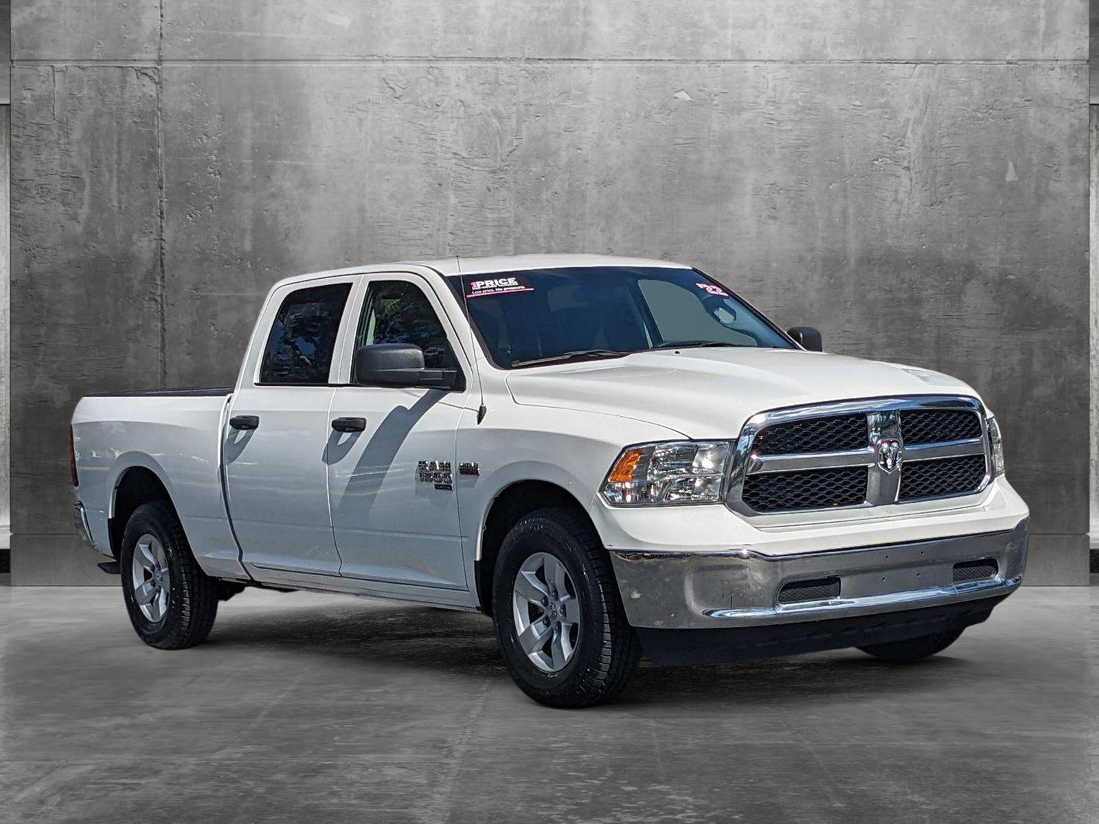 2022 Ram 1500 Classic Vehicle Photo in GREENACRES, FL 33463-3207