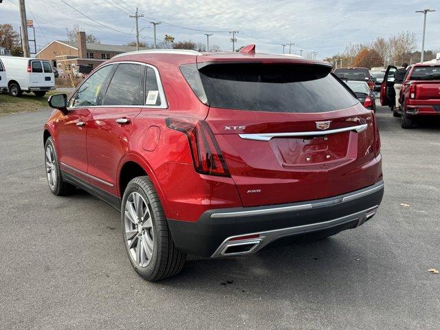 2025 Cadillac XT5 Vehicle Photo in LEOMINSTER, MA 01453-2952