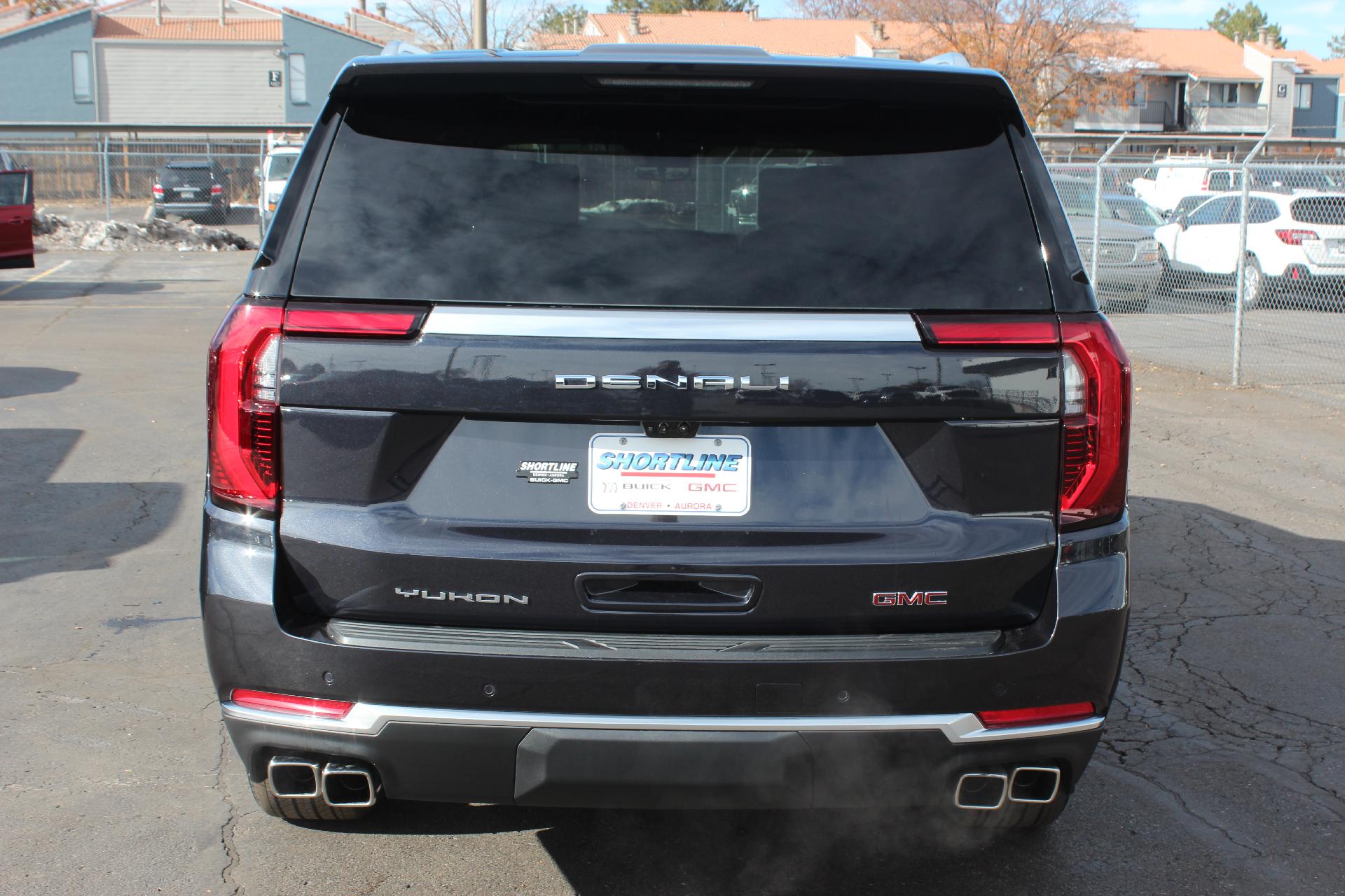 2025 GMC Yukon XL Vehicle Photo in AURORA, CO 80012-4011