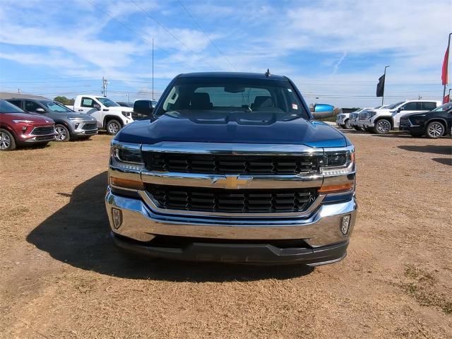 2017 Chevrolet Silverado 1500 Vehicle Photo in ALBERTVILLE, AL 35950-0246