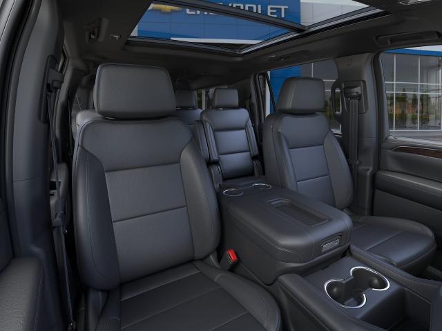 2024 Chevrolet Suburban Vehicle Photo in PEORIA, AZ 85382-3715