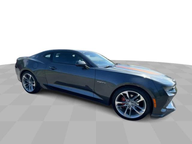 2017 Chevrolet Camaro Vehicle Photo in THOMPSONTOWN, PA 17094-9014