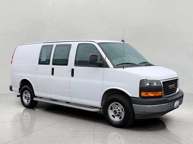 2022 GMC Savana Cargo 2500 Vehicle Photo in GREEN BAY, WI 54303-3330