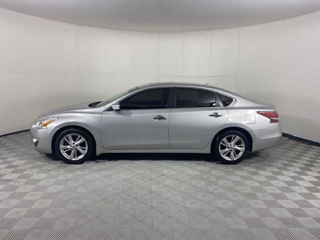 2015 Nissan Altima Vehicle Photo in MEDINA, OH 44256-9001