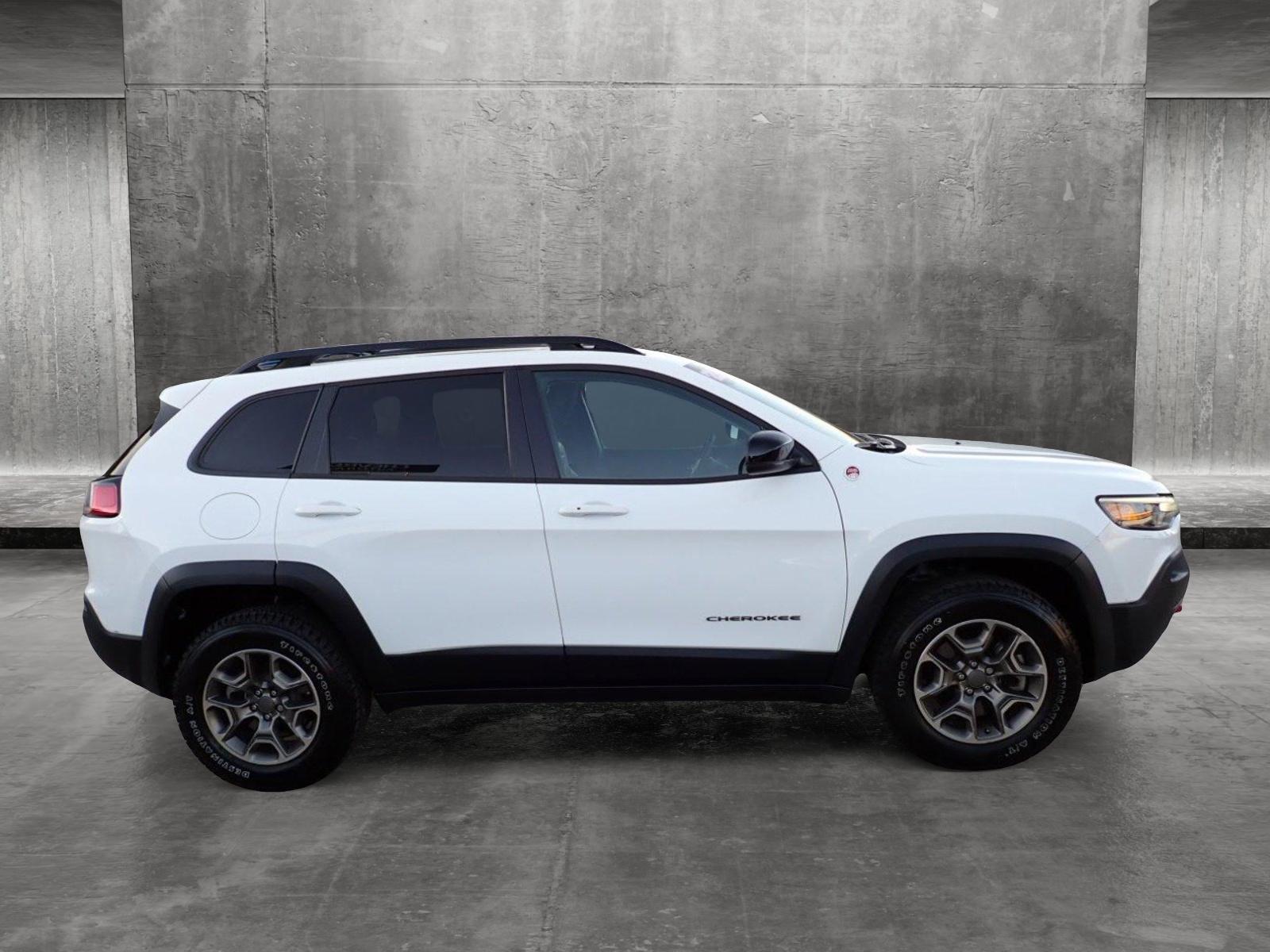 2022 Jeep Cherokee Vehicle Photo in DENVER, CO 80221-3610