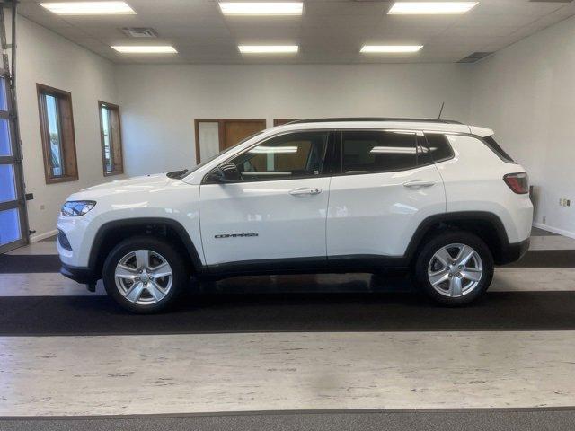 Used 2022 Jeep Compass Latitude with VIN 3C4NJDBB9NT130894 for sale in Gaylord, MI