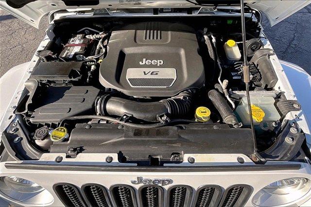 2017 Jeep Wrangler Unlimited Vehicle Photo in INDEPENDENCE, MO 64055-1314