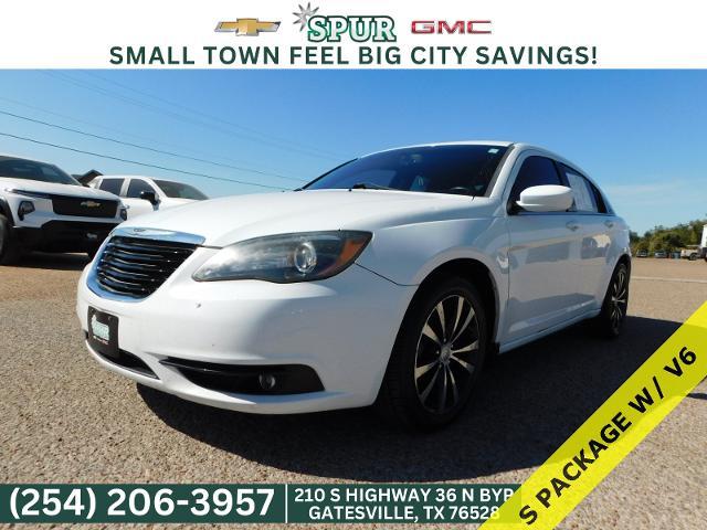 2011 Chrysler 200 Vehicle Photo in Weatherford, TX 76087