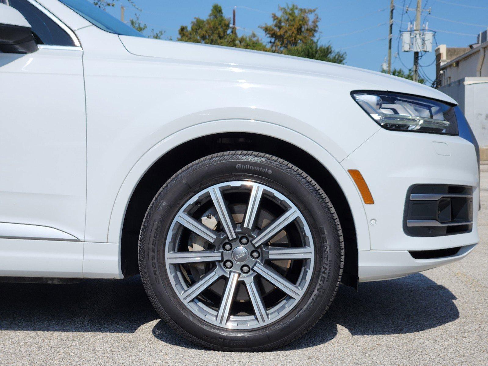 2019 Audi Q7 Vehicle Photo in HOUSTON, TX 77079