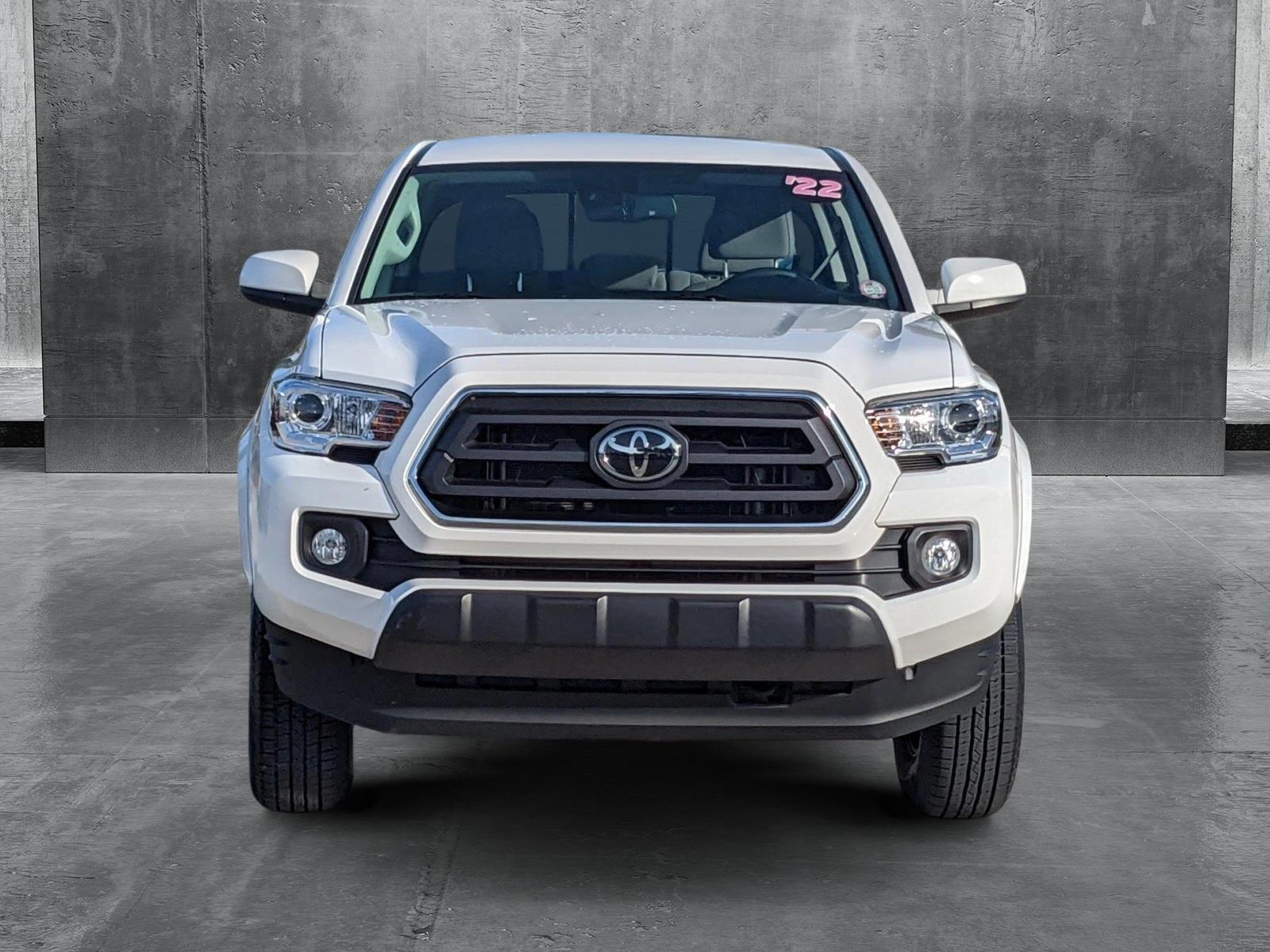 2022 Toyota Tacoma 2WD Vehicle Photo in Davie, FL 33331