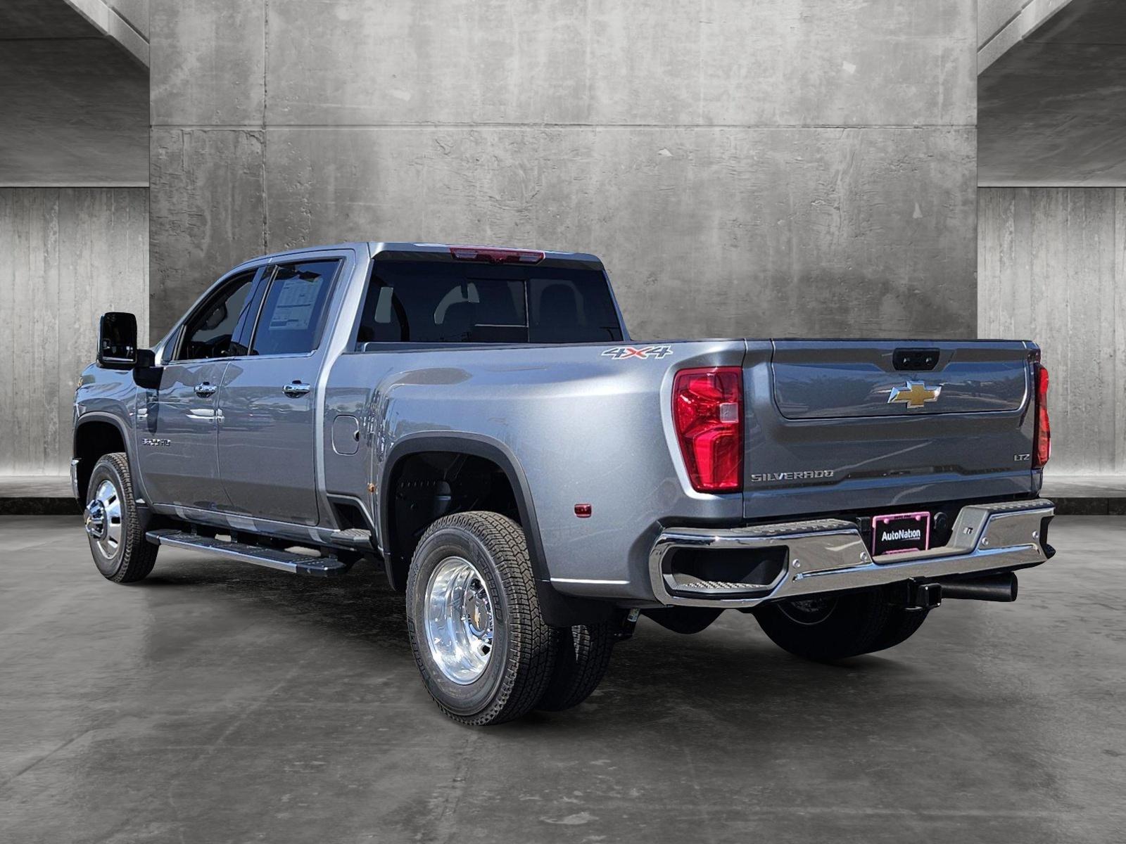 2025 Chevrolet Silverado 3500 HD Vehicle Photo in PEORIA, AZ 85382-3715