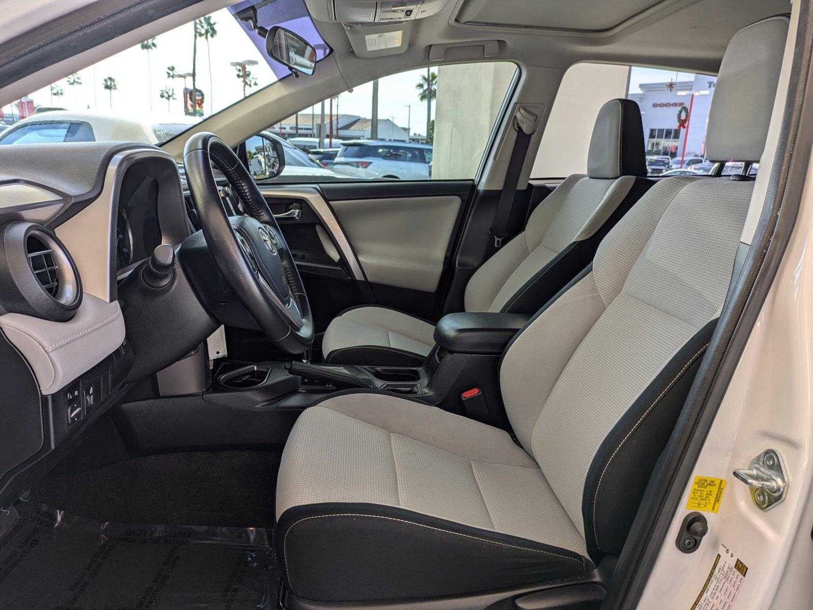 2016 Toyota RAV4 Vehicle Photo in Tustin, CA 92782