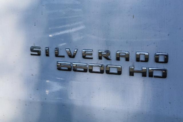 2023 Chevrolet Silverado Chassis Cab Vehicle Photo in VENTURA, CA 93003-8585