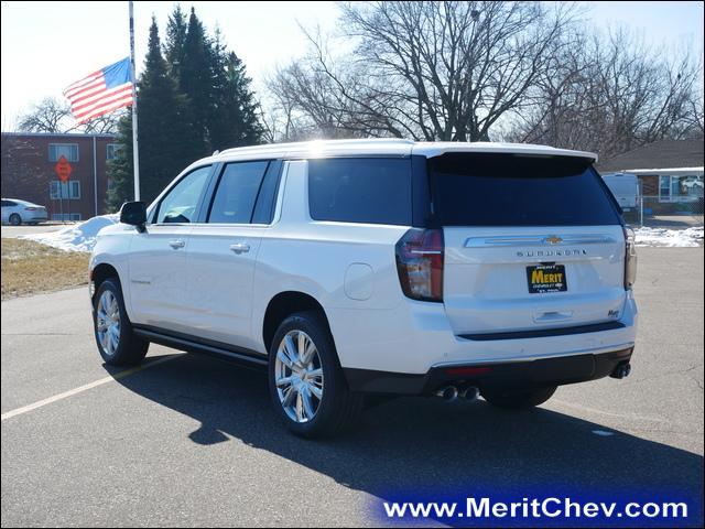 2024 Chevrolet Suburban Vehicle Photo in MAPLEWOOD, MN 55119-4794