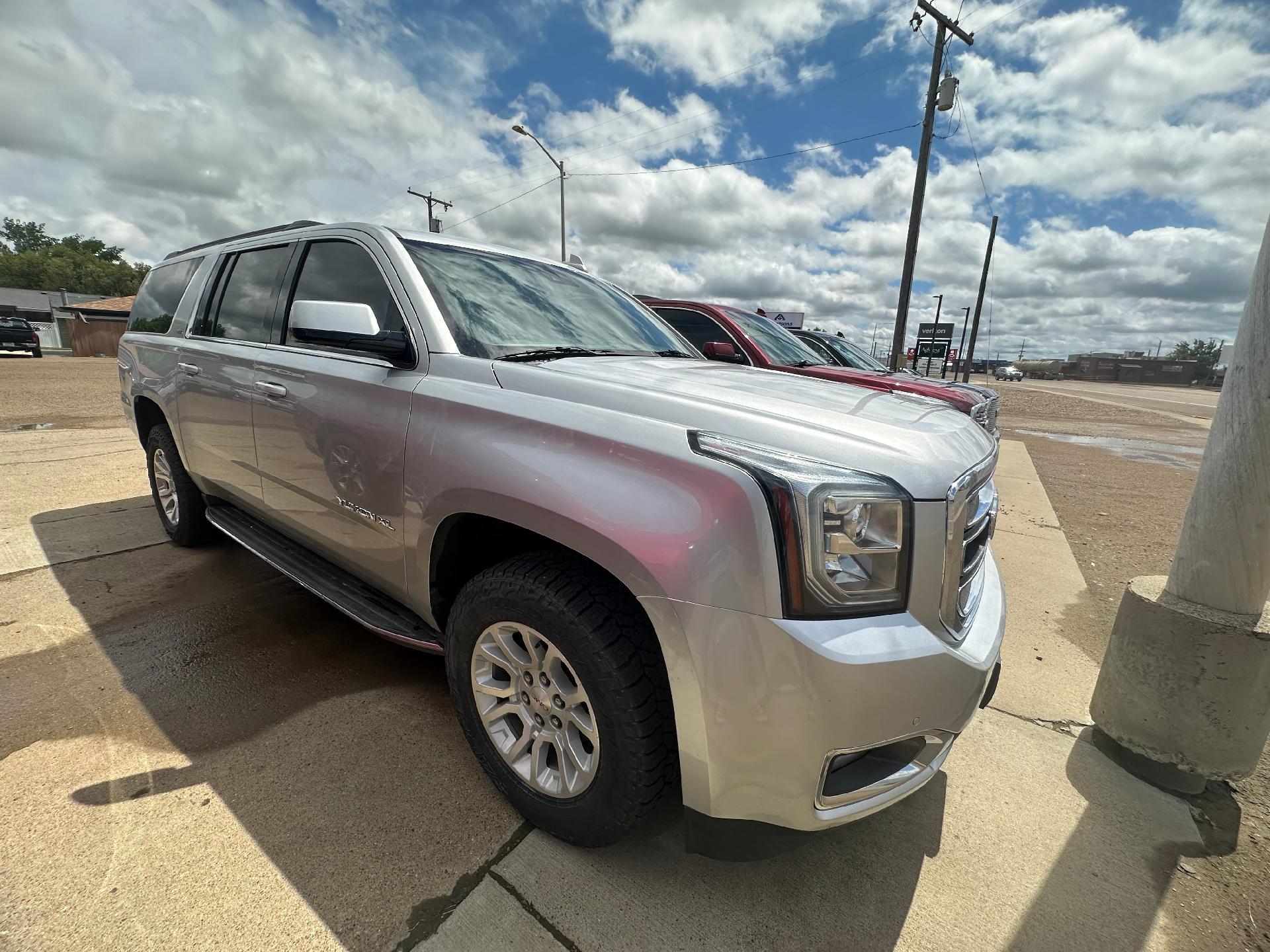 Used 2020 GMC Yukon XL SLT with VIN 1GKS2GKC2LR125864 for sale in Glasgow, MT