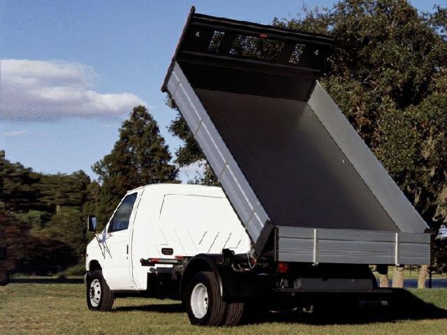 2003 Ford Econoline Commercial Cutaway Vehicle Photo in MILES CITY, MT 59301-5791