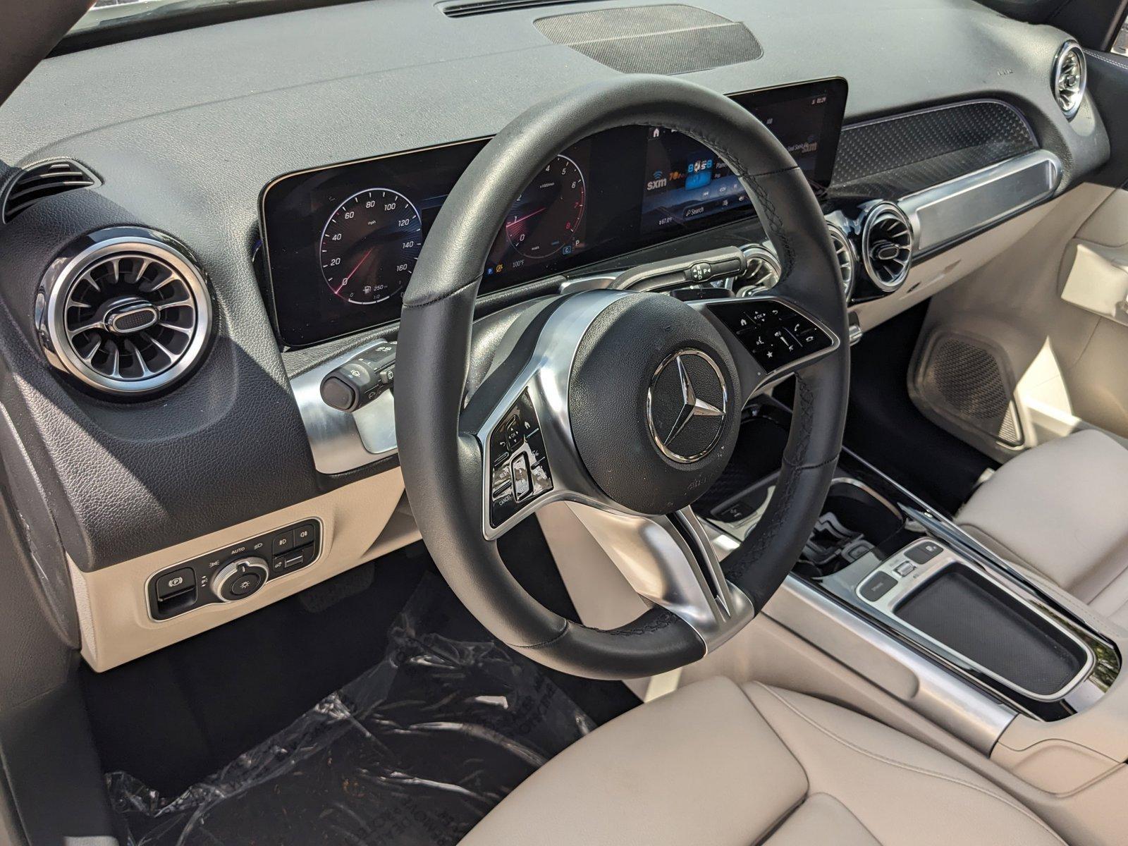 2024 Mercedes-Benz GLB Vehicle Photo in Pembroke Pines , FL 33027