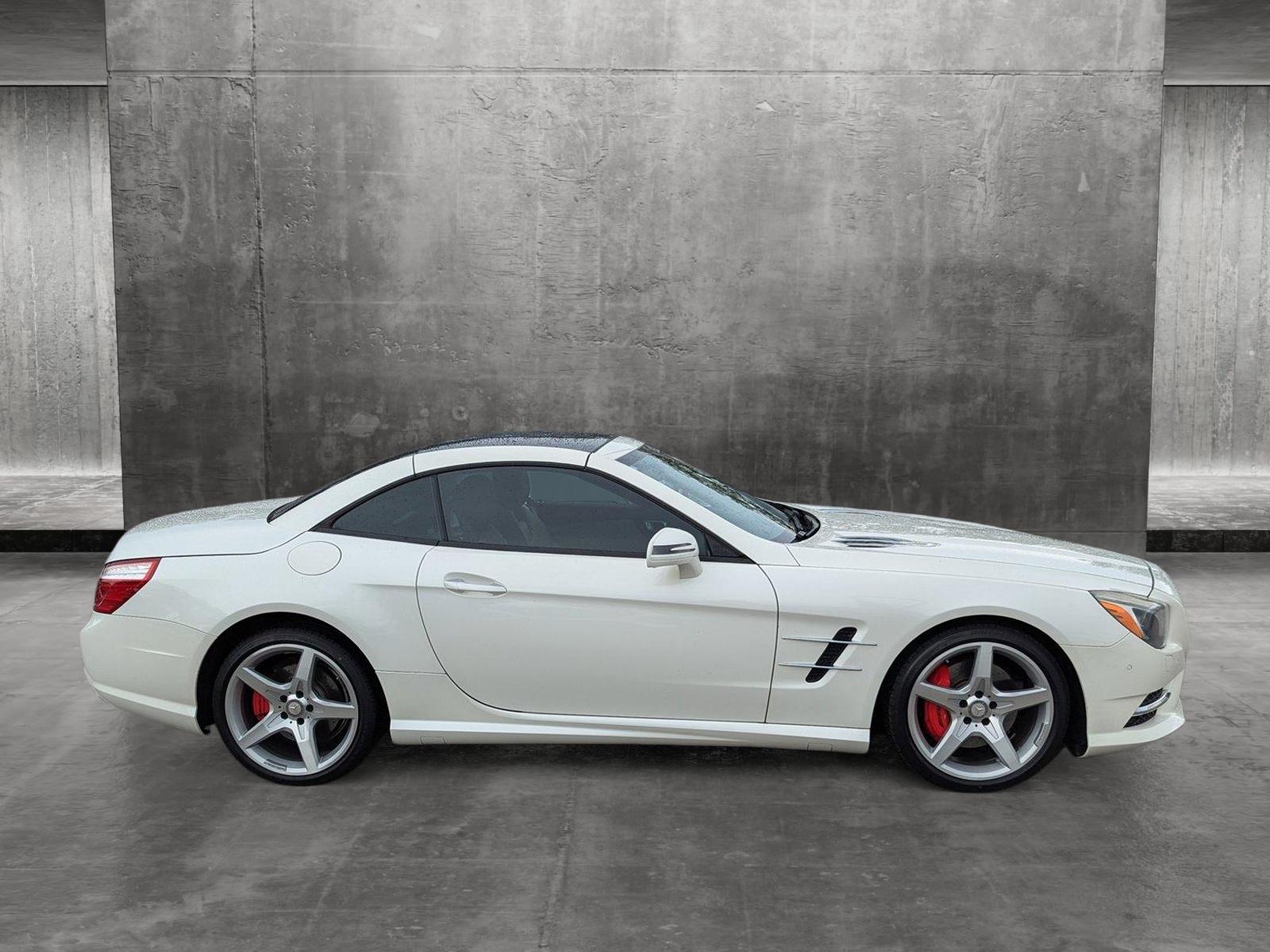 2016 Mercedes-Benz SL Vehicle Photo in Delray Beach, FL 33444