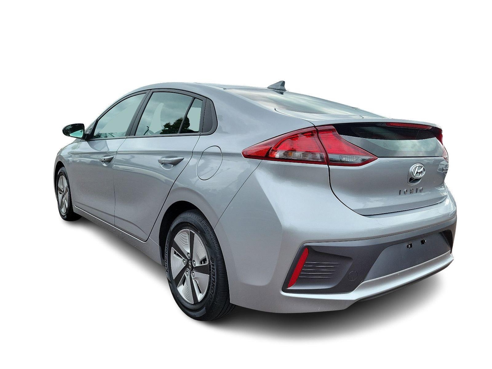 2022 Hyundai IONIQ Hybrid Vehicle Photo in Willow Grove, PA 19090