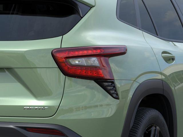 2025 Chevrolet Trax Vehicle Photo in MASSENA, NY 13662-2255