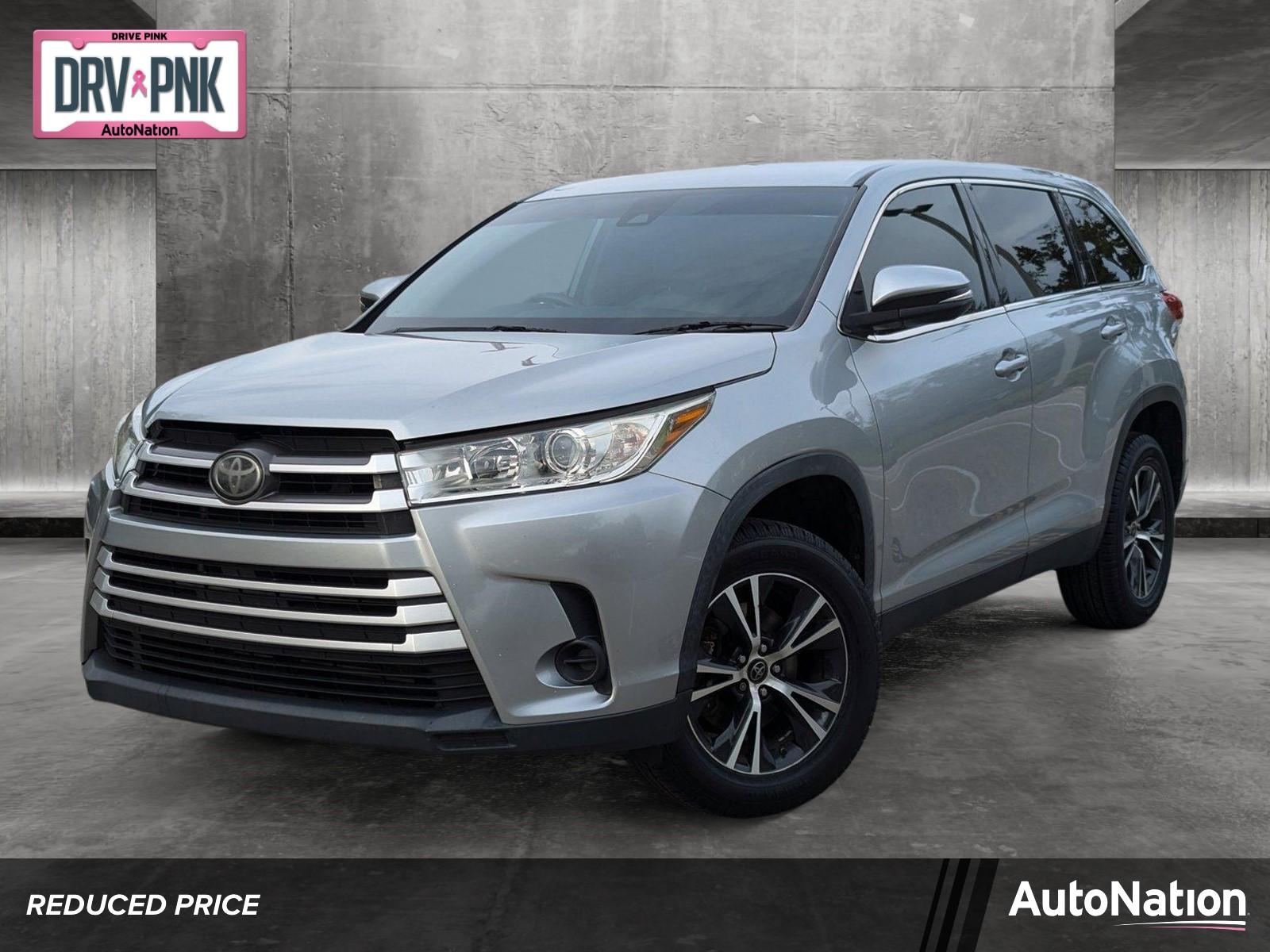 2019 Toyota Highlander Vehicle Photo in Ft. Myers, FL 33907