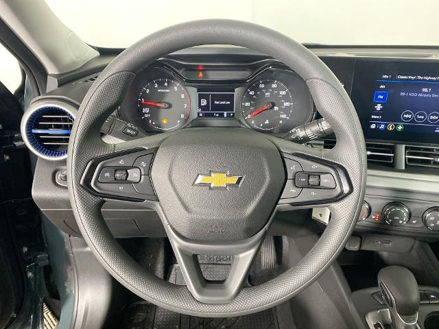 2025 Chevrolet Trax Vehicle Photo in ALLIANCE, OH 44601-4622